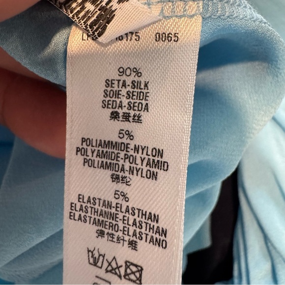 La Perla Nightgown Ruffles Lace Delicate Feminine NO BELTSize 2 small NWT $864 - Picture 10 of 12